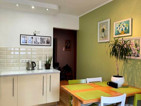 квартира за адресою Тернопільська вул., 10