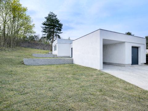 будинок за адресою Молодіжна вул.