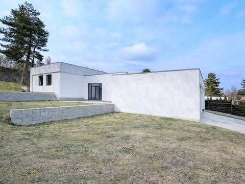 будинок за адресою Молодіжна вул.