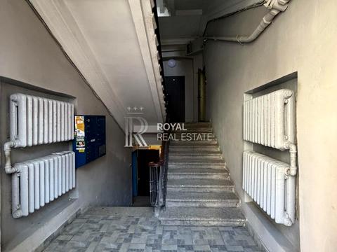 коммерческая по адресу Лютеранская ул., 6-Б