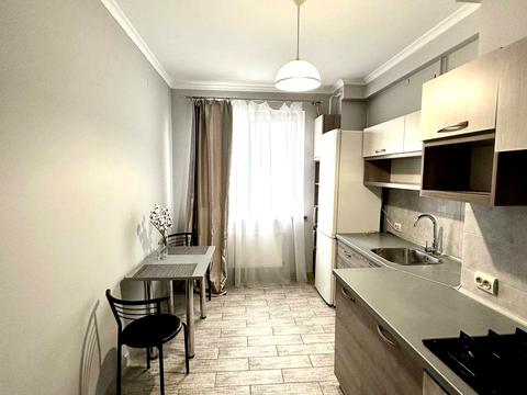 квартира за адресою Авраама Лінкольна вул. (Димитрова), 6