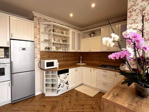 квартира по адресу Василия Стуса ул., (Будинок 4)