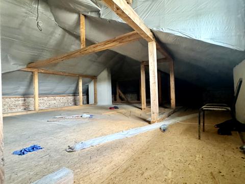 будинок за адресою Чорновола, 24