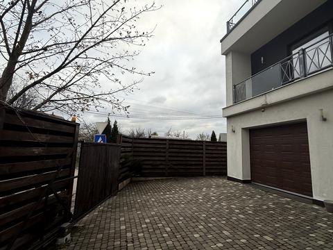 будинок за адресою Смерекова вул., 1