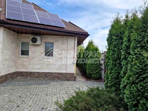 дом по адресу Генерала Удовиченко ул. (Парижской Коммуны), 37