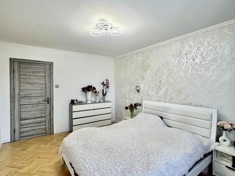 квартира за адресою Євгена Коновальця вул., 88а