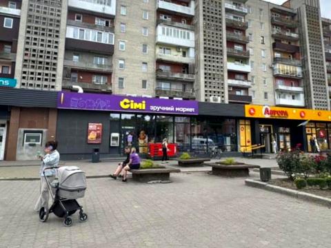 коммерческая по адресу Печерская пл., 1