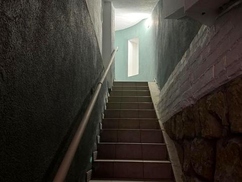 комерційна за адресою Соборна пл., 9
