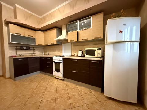 квартира по адресу Владимира Ивасюка просп. (Героїв Сталінграду), 6