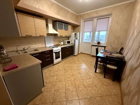 квартира по адресу Владимира Ивасюка просп. (Героїв Сталінграду), 6