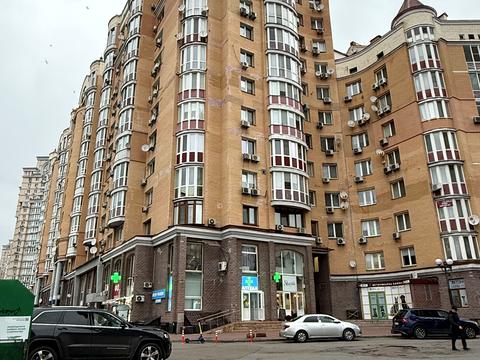 квартира по адресу Владимира Ивасюка просп. (Героїв Сталінграду), 6