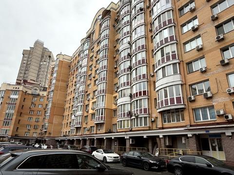 квартира по адресу Владимира Ивасюка просп. (Героїв Сталінграду), 6