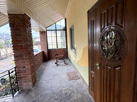 будинок за адресою нема