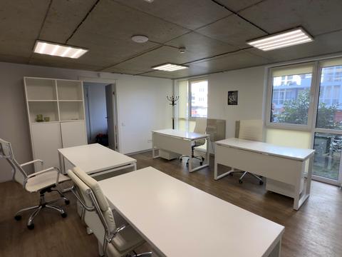 комерційна за адресою Тараса Шевченка вул., 25