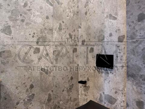 комерційна за адресою Предславинська вул., 42