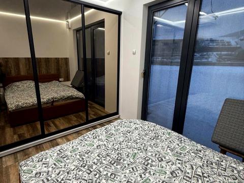 будинок за адресою Набережна