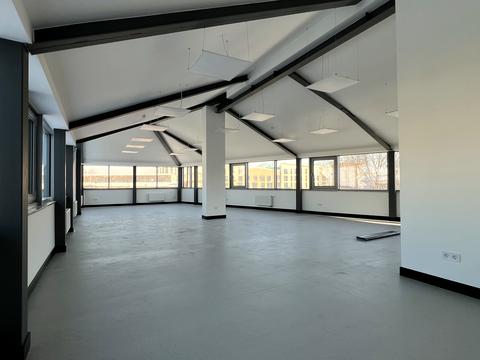 комерційна за адресою Богдана Хмельницького  вул., 116