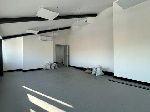 комерційна за адресою Богдана Хмельницького  вул., 116