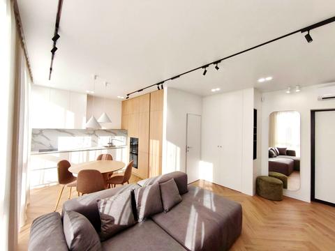 квартира за адресою Київ, Салютна вул., 2к24