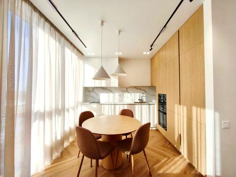 квартира за адресою Київ, Салютна вул., 2к24