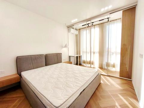 квартира за адресою Київ, Салютна вул., 2к24