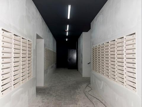 квартира за адресою Дніпровська набережна вул., (Будинок 9)