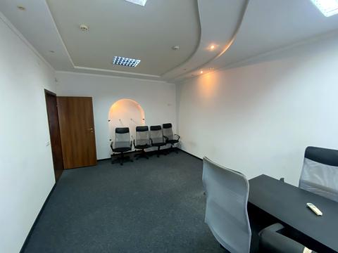 комерційна за адресою Троїцька вул. (Дзержинського), 26