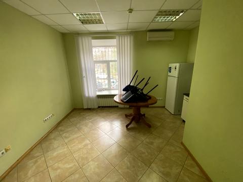 комерційна за адресою Троїцька вул. (Дзержинського), 26