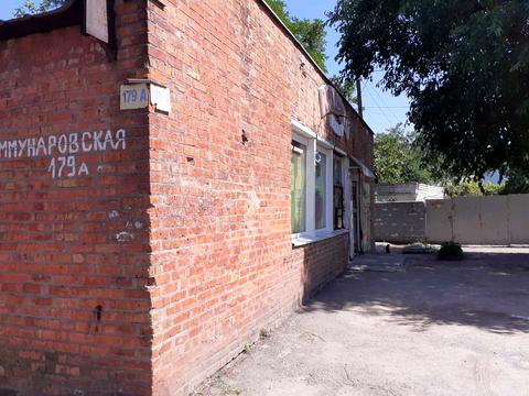 комерційна за адресою Юрія Кондратюка вул. (Комунарівська), 179а