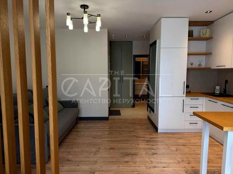 квартира за адресою Дніпровська набережна вул., 18-Б