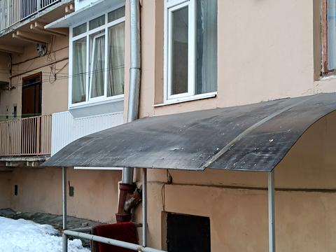 комерційна за адресою Ярослава Мудрого вул., 22