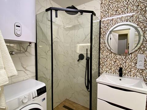 квартира по адресу Жилянская ул., 45