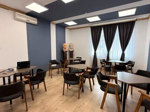 коммерческая по адресу Старонаводницкая ул., 4-В