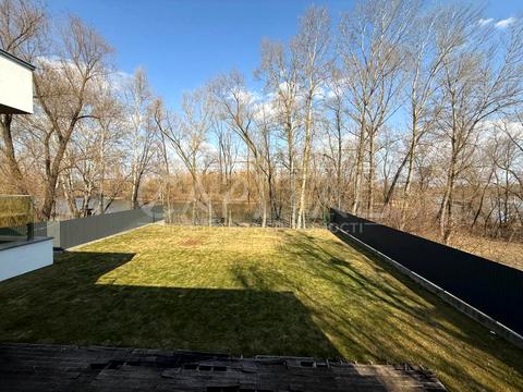 будинок за адресою Деснянська