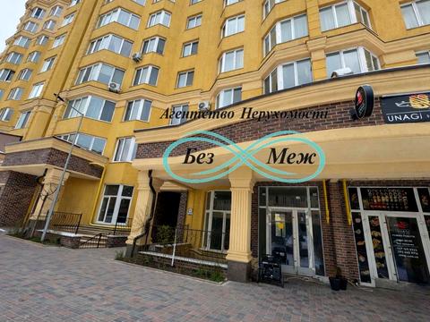 комерційна за адресою Клубна вул., 12