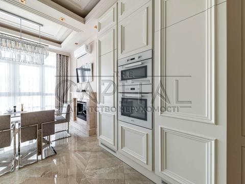 квартира по адресу Андрея Верхогляда ул. (Михайла Драгомирова), 17