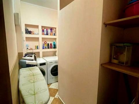 квартира за адресою Дніпровська набережна вул., 19-А