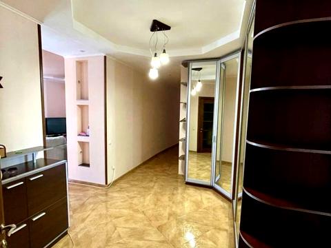 квартира за адресою Дніпровська набережна вул., 19-А