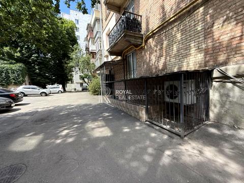 коммерческая по адресу Панаса Мирного ул., 3