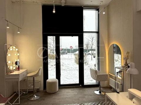 комерційна за адресою Салютна вул., (Будинок 02301-02303)