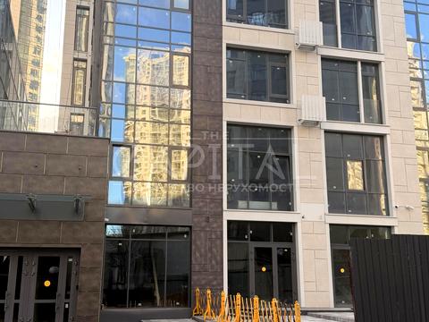 комерційна за адресою Андрія Верхогляда вул. (Михайла Драгомирова), 16