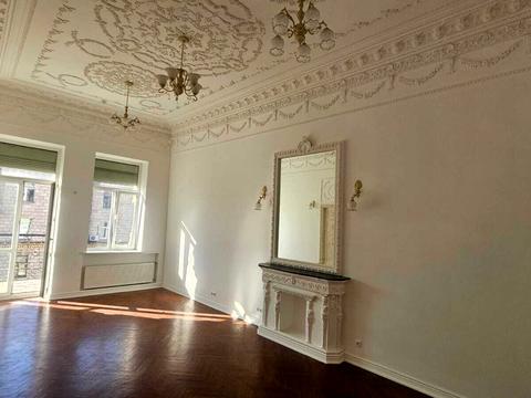 квартира за адресою Євгена Чикаленка вул. (Пушкінська), 1-3/5