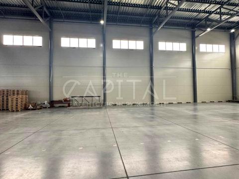 комерційна за адресою Єдності вул., 4