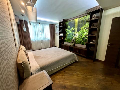 квартира за адресою Миколи Бажана просп., 8-Б