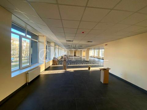 коммерческая по адресу Павла Вирского бульв. (Саратовская), 39