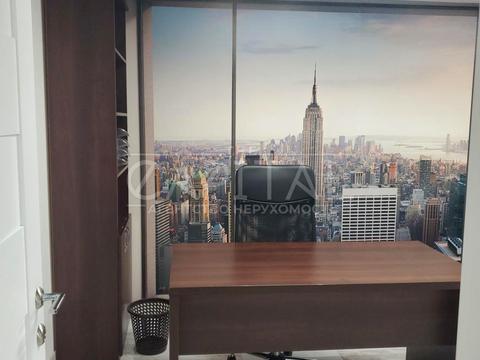 комерційна за адресою Осіння вул., 1