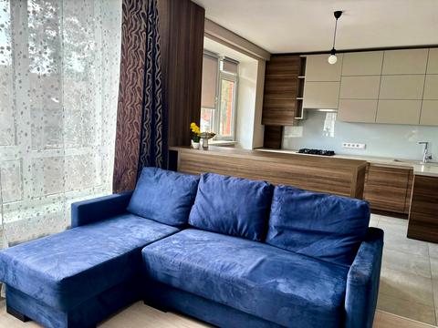 квартира за адресою Літературна вул. (Чехова), 6-Ж