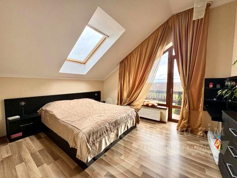 будинок за адресою Свободи