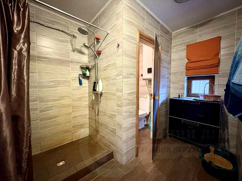 будинок за адресою Свободи