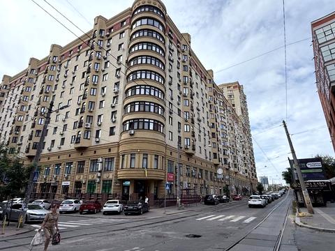 комерційна за адресою Полтавська вул., 10